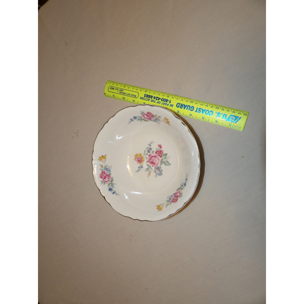 Vintage Scio Pottery 1940's Hazel Round Vegetable Bowl